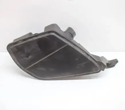 BMW 5 G30 G31 G38 Intake resonator 8612084