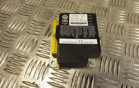 Volkswagen PASSAT B6 Airbag control unit/module 3C0909605J