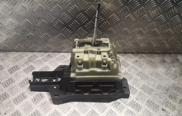 Mercedes-Benz B W245 Gear selector 1693700709 A1693700709