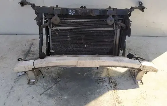 Toyota Prius (XW50) Radiator support slam panel