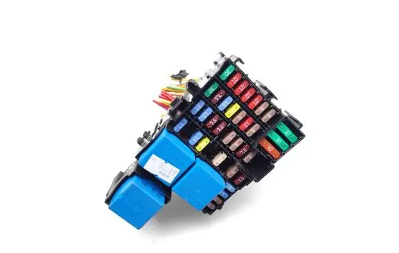 Dacia Sandero Fuse module 