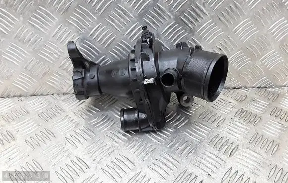 Nissan X-Trail T32 Coolant pipe/hose 165761844R