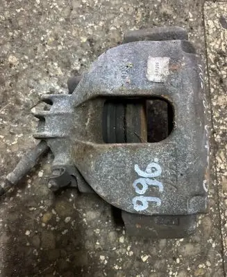 Volvo V70 Front brake caliper 884205
