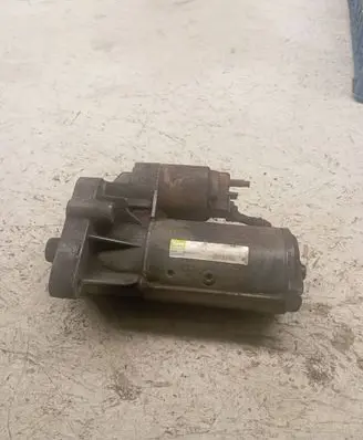 Renault Master II Starter motor 8200130624 0016CG D7534
