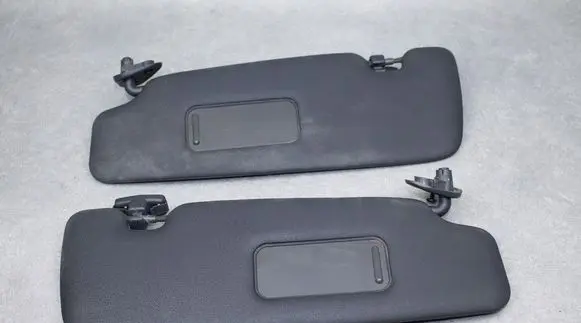 Mini One - Cooper Cabrio R52 Sun visor