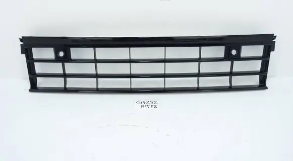 Volkswagen Golf VIII Front bumper 5H0853677D