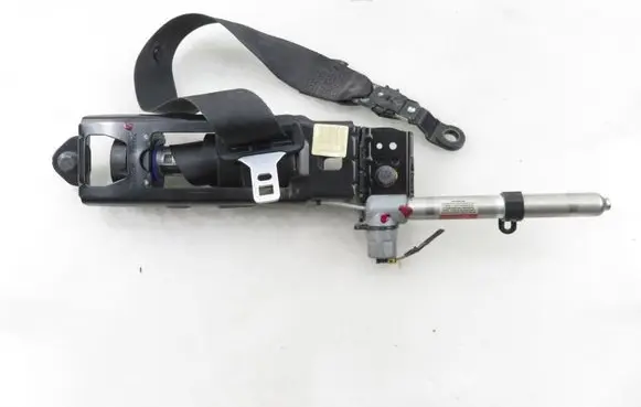 Volvo S40 Front seatbelt 30661789