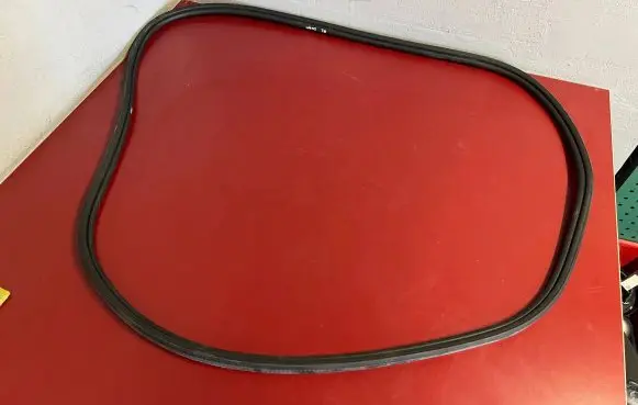 BMW X1 U11 Trunk rubber seal (body) 9450458 9450461 51769450458