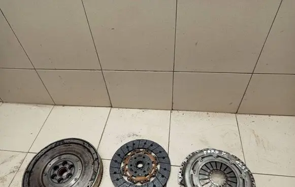 Ford Mondeo MK IV Clutch set kit 