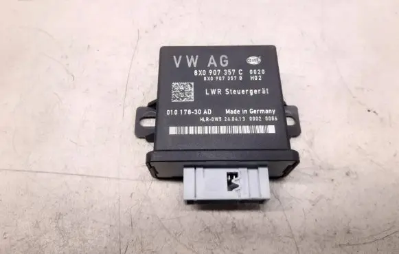 Audi A1 Light module LCM 8X0907357B 01017830AD