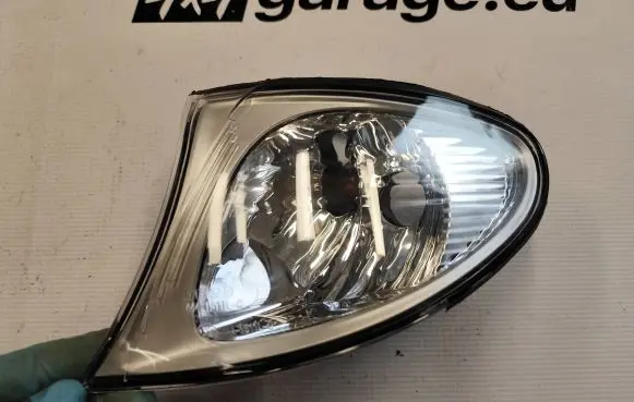 BMW 3 E46 Front indicator light 01-444-1511-C