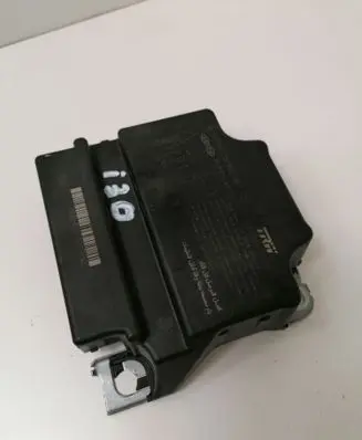 Hyundai i30 Airbag control unit/module 95910A6100