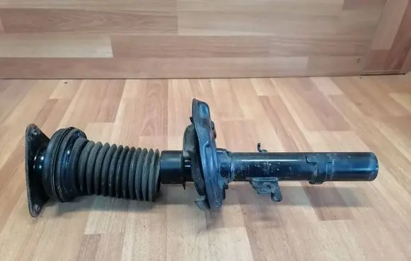 Renault Megane IV Front shock absorber/damper 543025368R E4675501