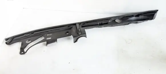 BMW 5 G30 G31 G38 Other engine bay part 7349606 74850613 51767349606