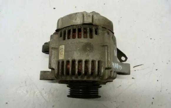 Toyota Yaris Starter motor 2280008550