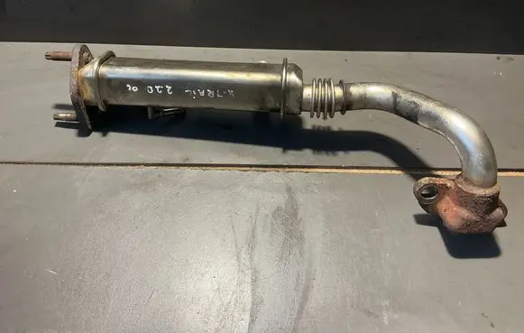 Nissan X-Trail T30 EGR valve cooler 