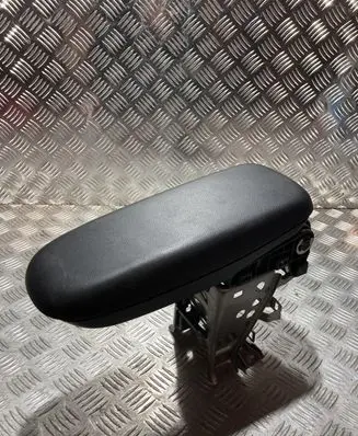 Toyota Yaris XP210 Armrest PK20361