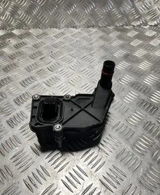 Ford Focus Breather hose/pipe H6BG-6C757-BA
