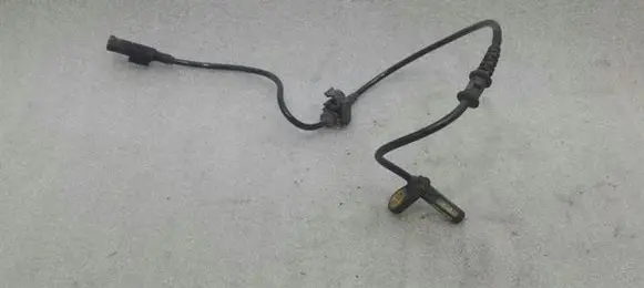 Mercedes-Benz E AMG W211 ABS brake wheel speed sensor A2115401317
