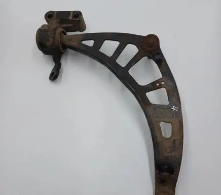 Mini Cooper Countryman R60 Front lower control arm/wishbone 9806520