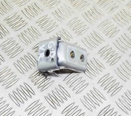Peugeot 2008 I Rear door upper hinge 