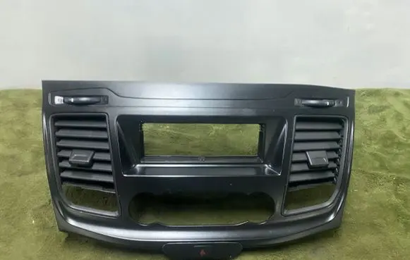 Ford Transit Custom Radio/GPS head unit trim JK2118835