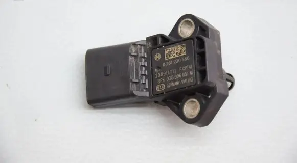 Audi A3 S3 8V Air pressure sensor 0261230566