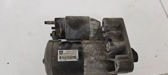 Peugeot 5008 Starter motor M000T32271 7550017