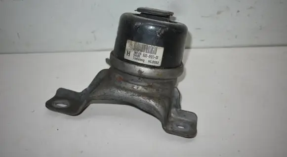 Volvo S60 Engine mount bracket 30671245 6G926F012DD