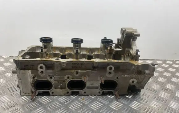 Lincoln MKZ II Engine head RFDG1E6090AA