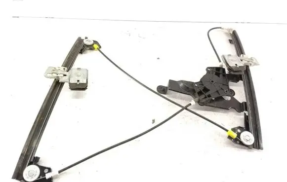 Skoda Fabia Mk1 (6Y) Front door electric window regulator 88K6