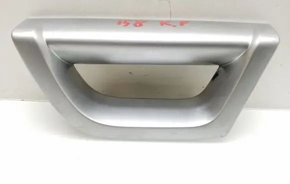 Volvo XC90 Front door interior handle trim 8650070