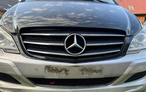 Mercedes-Benz Vito Viano W639 Front bumper