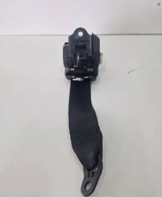 BMW 4 F32 F33 Rear seatbelt S3729270503