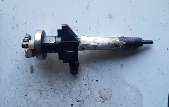 Mazda 6 Fuel injector