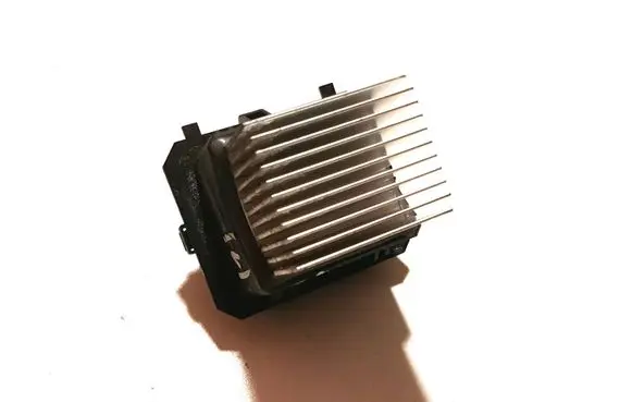 Opel Vivaro Heater blower motor/fan resistor T1031332X T1031332XB