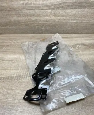 Opel Corsa D Exhaust manifold 12855456 873500058