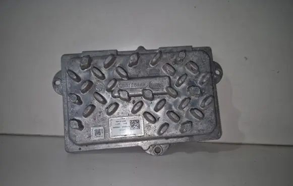 Peugeot 208 II LED ballast control module L90125449