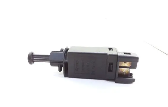 Volkswagen PASSAT B3 Brake pedal sensor switch 191945515