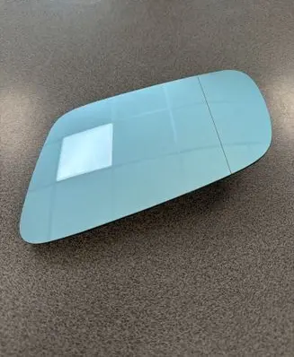 Audi A3 S3 8L Wing mirror glass 8D0857535