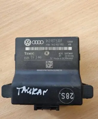 Volkswagen Touran I Gateway control module 1K0907530F 0325