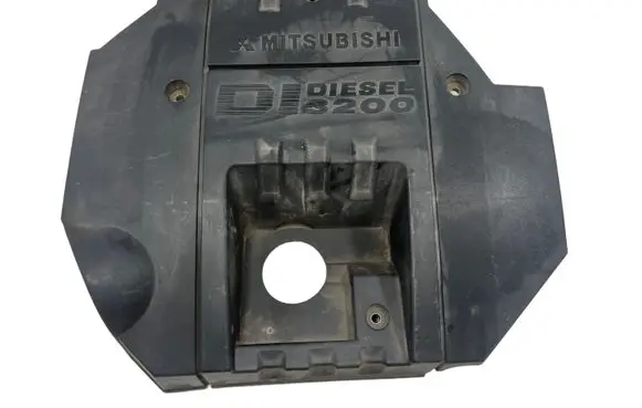 Mitsubishi Pajero Engine cover (trim) ME191532A