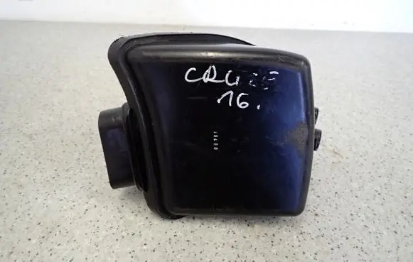 Chevrolet Cruze Air filter box cover 13306963EG