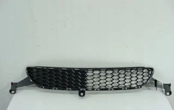 Toyota Aygo AB10 Front bumper lower grill 531120H040