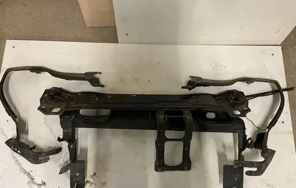 Mercedes-Benz C W203 Front piece kit 
