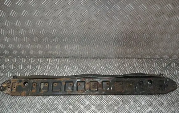 Volvo V70 Bottom radiator support slam panel 
