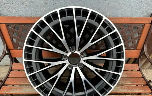 Mercedes-Benz EQE v295 R21 alloy rim 