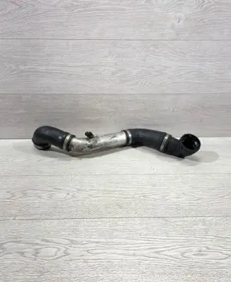 BMW X3 E83 Intercooler hose/pipe 3415784 11884414