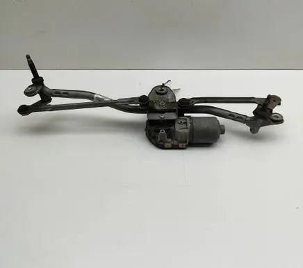 Audi Q3 8U Front wiper linkage and motor 8U2955119 8U2955023
