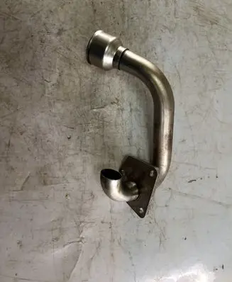 Jeep Grand Cherokee (WK) EGR valve line/pipe/hose